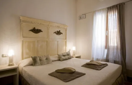 阿爾法賈諾藝術酒店