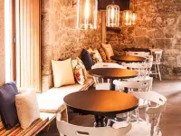 Hotel A Casa Do Rio Hotels in Caldas