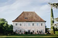 Domaine Du Manoir Hôtels à : Les Avenières