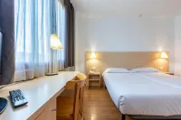 Hotel Basic