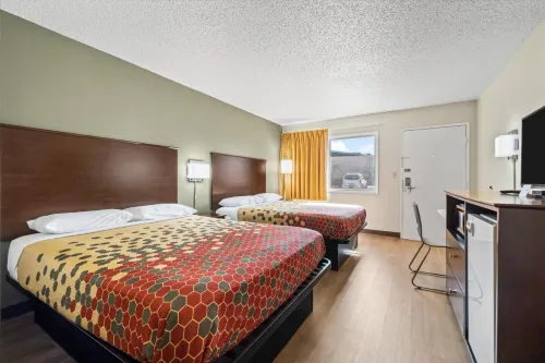 Bend Inn & Suites