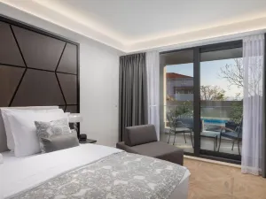 Ellure Luxury Suites
