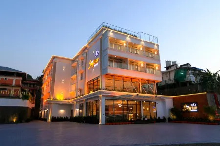 Hotel Saffron Wayanad Отели рядом с достопримечательностью «Little petals»