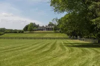 The Inn at Tacaro Estate Hotels in Anne Arundel County