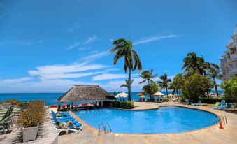 Grand Decameron Montego Beach, A Trademark All Inclusive