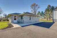 프란체스빌 홈, 프라이빗 파티오 및 석양 전망