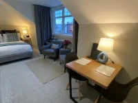 Peacock Guest House Hotels in Largs