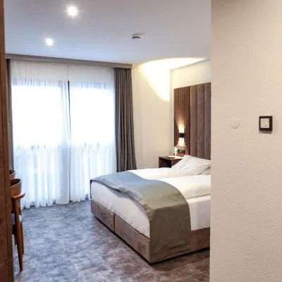 JG Hotel Antoniergasse Hotels near Memmingen Train Station
