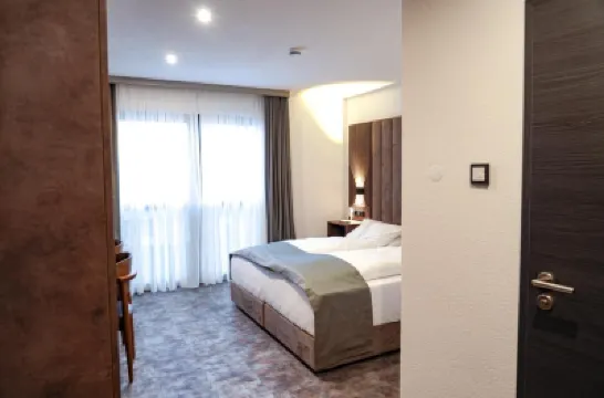 JG Hotel Antoniergasse Hotels near Memmingen Train Station