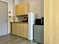 Adana Pods