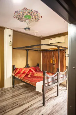 Hotel Everest - 2성급