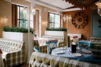 La Villa Park Hotel