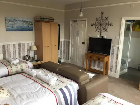 Earlston House Отели в г. Пейнтон