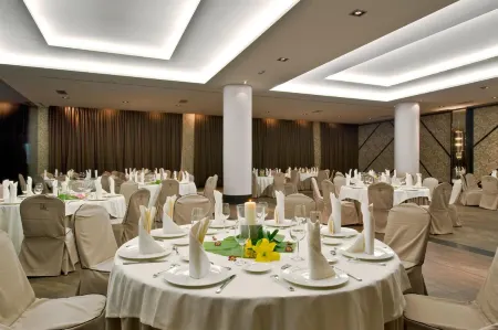 URH Hotel Spa Zen Balagares