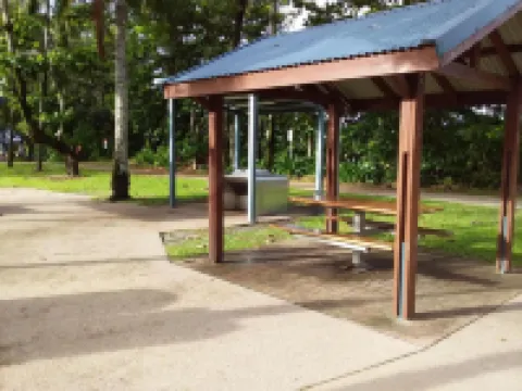 The York Beachfront Holiday Apartments