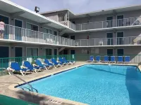 Admiral Motor Inn - piscine