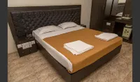 斯利拉姆公寓飯店
