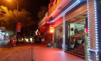 Tuan Tu Hotel