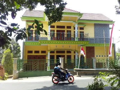 Mas Dylan Homestay Các khách sạn ở Sukapura