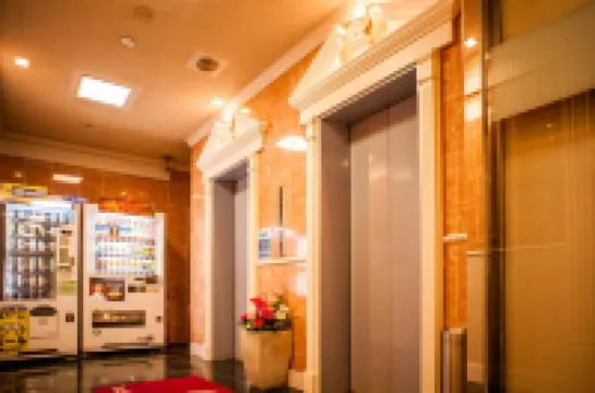 โรงแรมทาชิกาว่า รีเจนท์