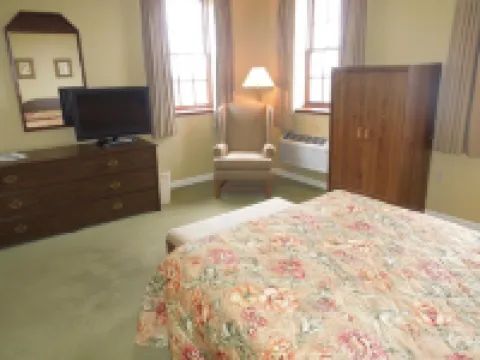 Bridges Guest Quarters Hotel di 