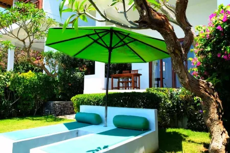 Meditasi Bungalows & Villas