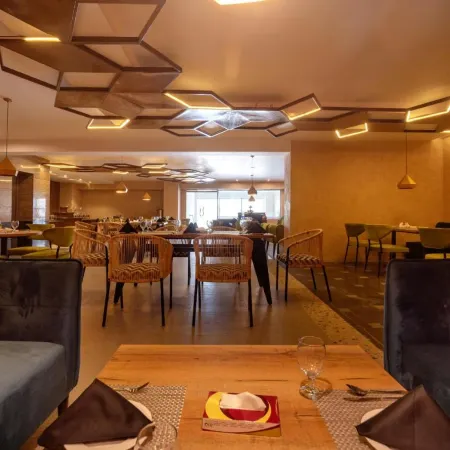 Hotel One Tower Gulberg, Lahore