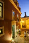 Vincci Alfama Hotels near Lisbon Cruise Port - Jardim do Tabaco Quay