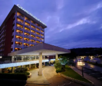 Grand Hotel Portoroz – Terme & Wellness LifeClass Hotels in Piran