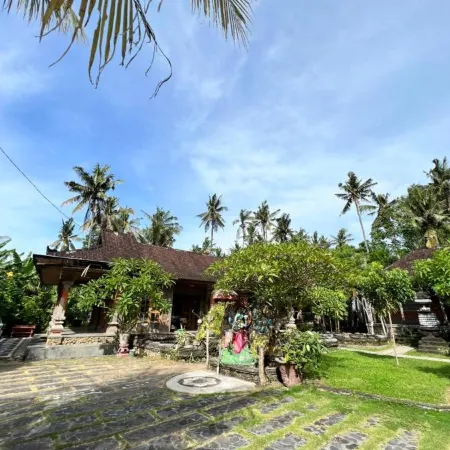 Narafa's Guest House Отели рядом с достопримечательностью «Пляж Вайт-Сэнд»