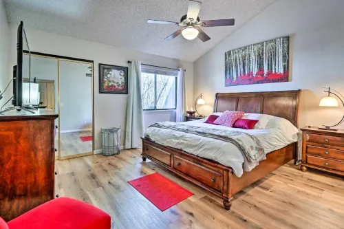 Charming Flagstaff Condo Near Golfing and Hiking!