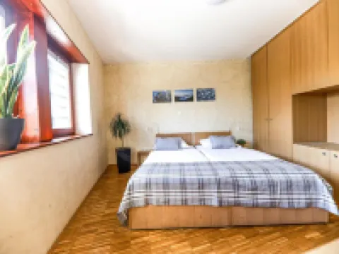 ホテル セルジスカ コカ ツェリェのホテル