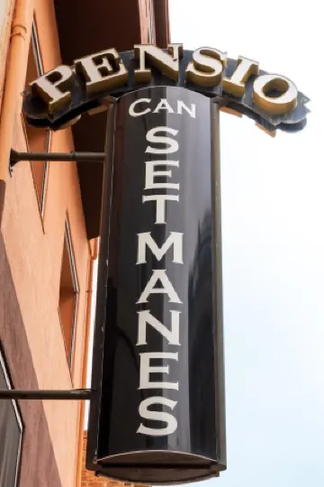 Can Setmanes by CozyCatalonia - Boutique Hostal Central Blanes