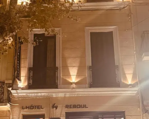 Hotel by Reboul - Boutique Hôtel فنادق في كاسيس