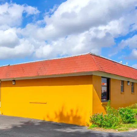 Budget Inn By OYO Edinburg Hwy 281