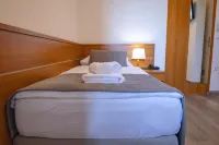 Hotel Creina
