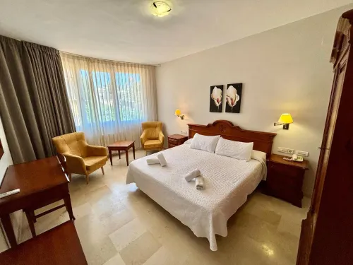 Aparthotel Bahia Pinosol