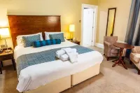 White Swan Hotel - parking