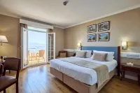 Rock Hotel - Parking