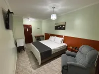 Rio Claro Plaza Hotel - Parking