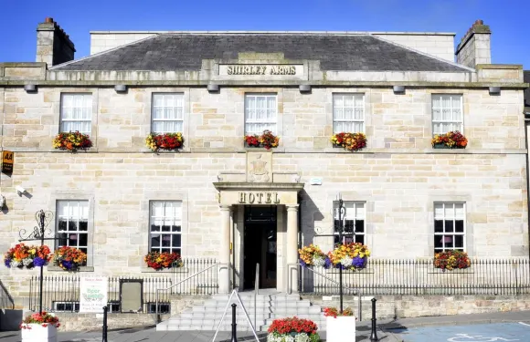 雪利亞姆斯酒店