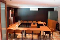 Greenfields Guesthouse & Restaurant Hotels in Vosloorus