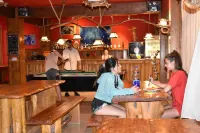 Marcopolo Inn Hostel Bariloche - Bữa sáng