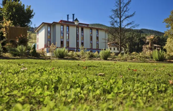 巴爾內里奧阿雷亞扎01224酒店