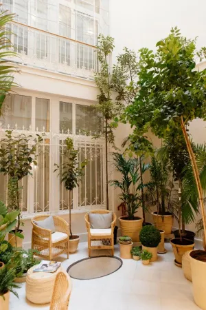 Plaza Mina Suites - Adults Recommended by Luxury Suites Cadiz Отели рядом с достопримечательностью «Convento de San Francisco»