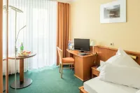 Vitalhotel Weisse Elster فنادق في Erlbach