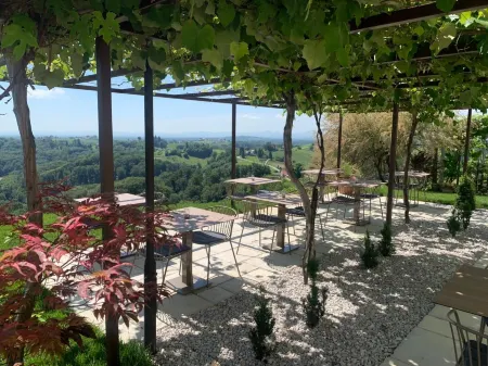 Sibon Wine & Spa Resort Jeruzalem Отели в г. Ljutomer