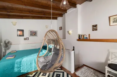 Hera Studios