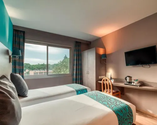Logis Hotel Nimotel โรงแรมในการ์ด