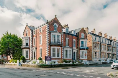 Rowntree Lodge Hotels in Filey